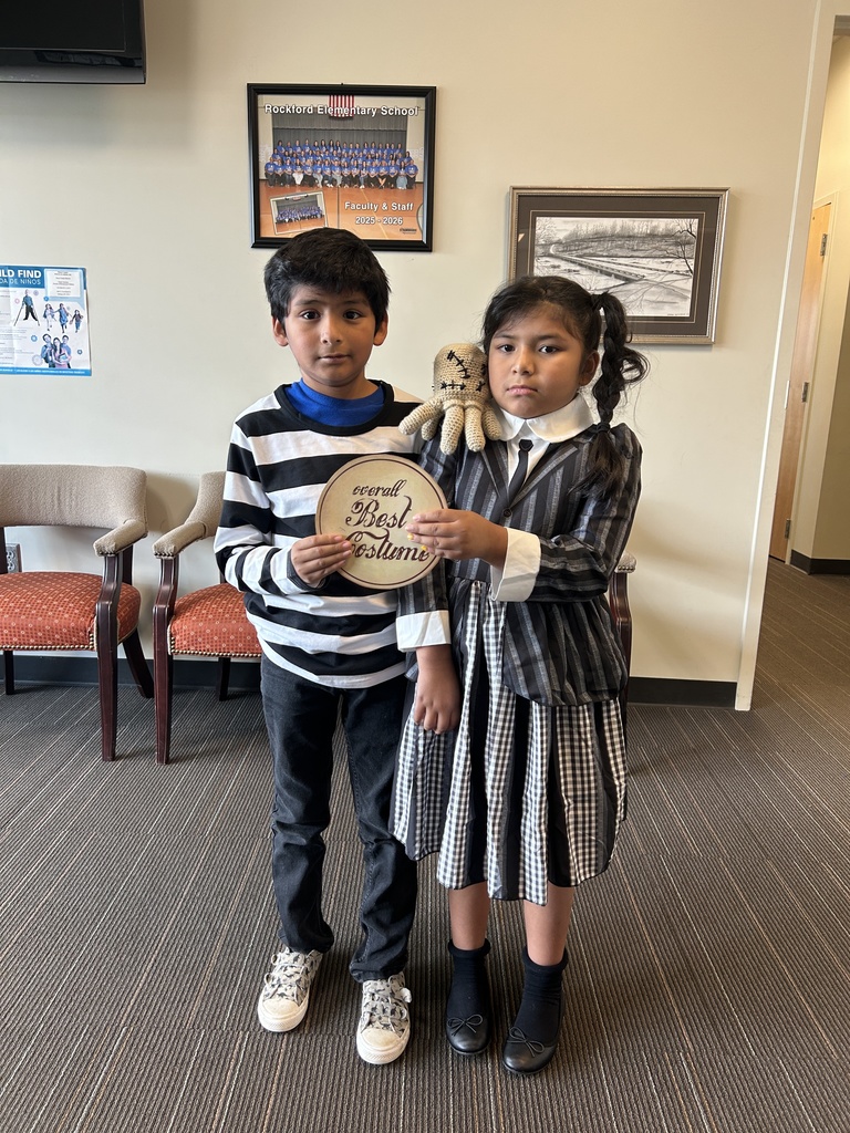Best Overall Costume: Anthony & Alexia Mendoza as Wednesday and Pugsley Addams