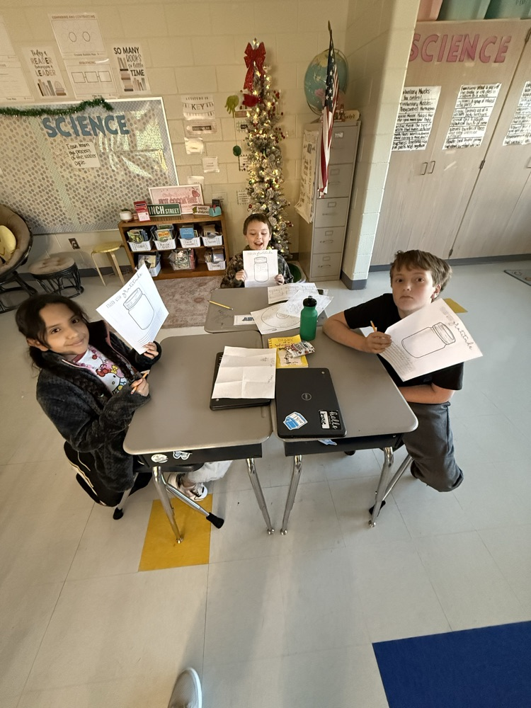 students writing gratitude notes