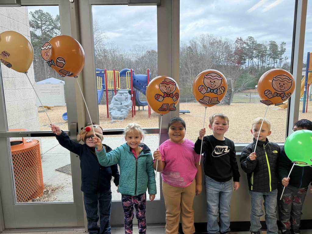 Our kindergarteners brought the magic of the Macy’s Thanksgiving Day Parade to Rockford Elementary today!