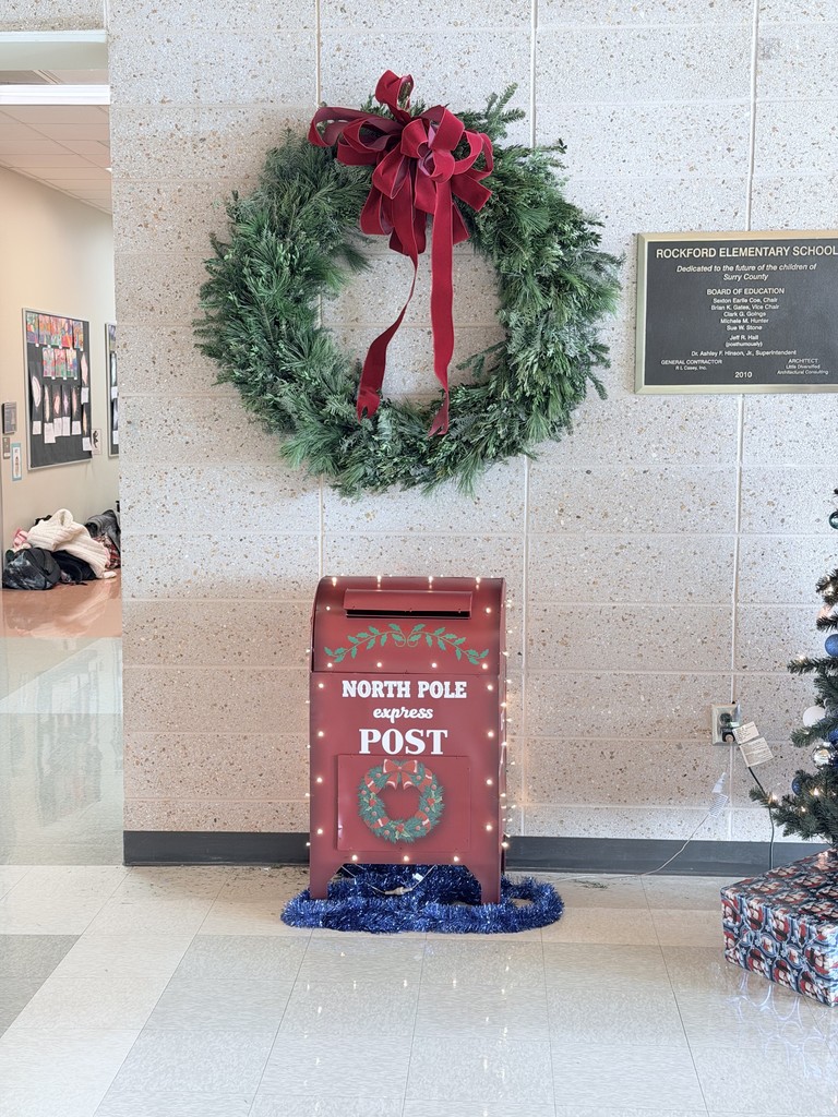 hank you to Loa's Evergreens – Christmas Roping & Wreaths for the beautiful evergreen wreath they donated to our school—it adds the perfect festive touch!