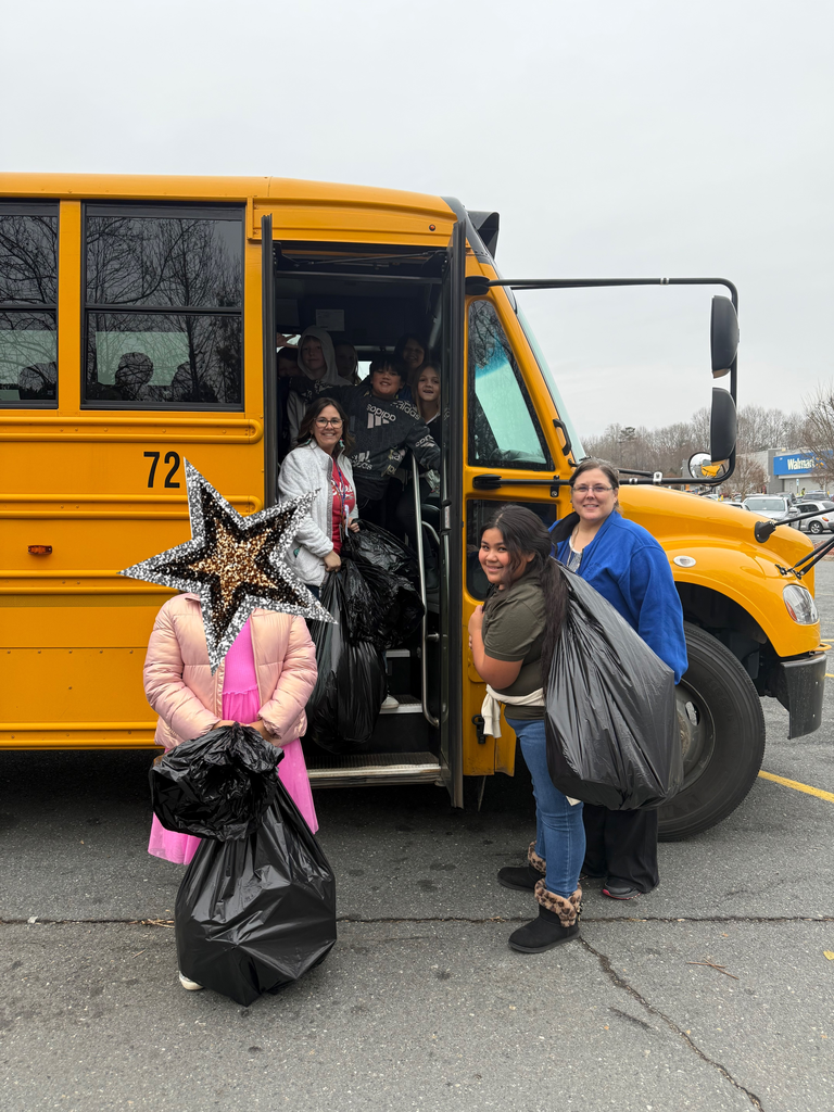 students loading the bus