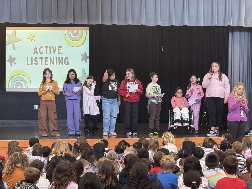 Yesterday SAVE Promise students from Mrs.Priddy's 4th Grade class taught our students and staff the importance of Active Listening Skills. Active Listening is our leadership trait of the month and our students and staff will be working hard to make sure that they are using their whole body to listen and understand what others are trying to say. These students also shared that SAVE Promise will be hosting a food drive for the month of February along with a kindness challenge for "Random Acts of Kindness". Thank you SAVE Promise for your leadership!