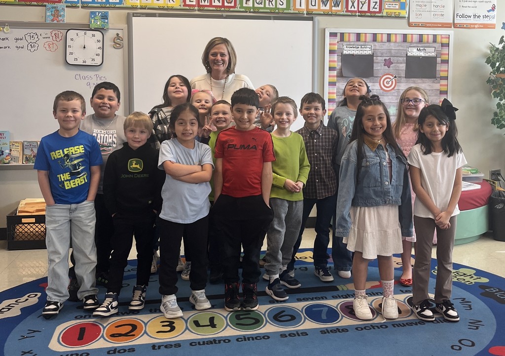 Congratulations to our Teacher of the Year, Mrs. Jennifer Simmons, and our Teaching Assistant of the Year, Mrs. Kayla Lawson!  Thank you both for your dedication, hard work, and the positive impact you make every day. We are so proud to celebrate you and all you do for our students and school community! 