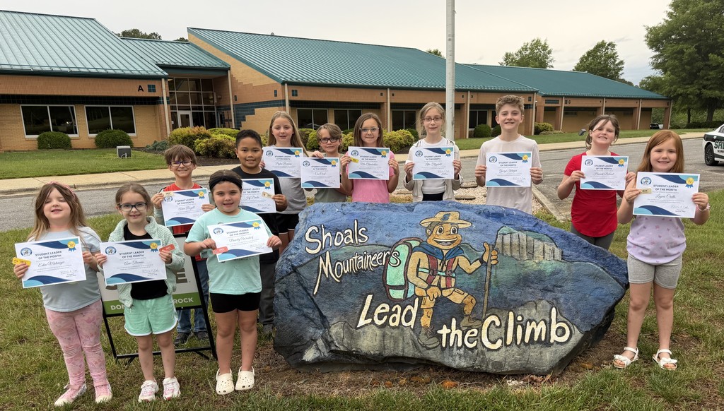 April Student Leaders of the Month!