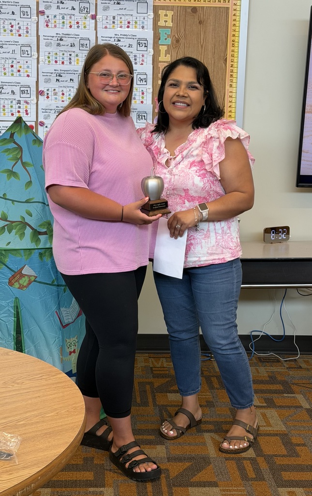 Silver Apple Award for August! Grayce Goins-Simmons  