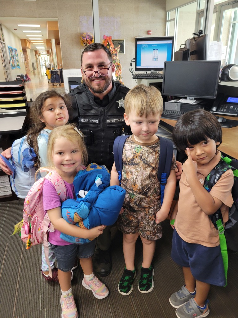 Officer Richardson takes school safety seriously, but he also knows how to make our students laugh! Our Pre-K students had a special visit with Officer Richardson as he showed them some of the glasses and earrings that have been turned in to our Lost and Found. It was a fun way to remind students to keep track of their belongings while sharing a few laughs along the way. Thank you, Officer Richardson, for keeping our Rockford Gators safe, building positive relationships with our students, and bringing smiles and laughter to our school family!