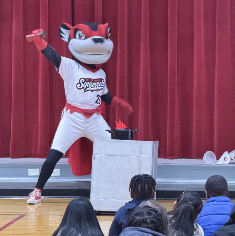 Today we welcomed NUTZY from the Flying Squirrels Baseball team to kick off our Literacy Challenge! Parents, ask your child about it!