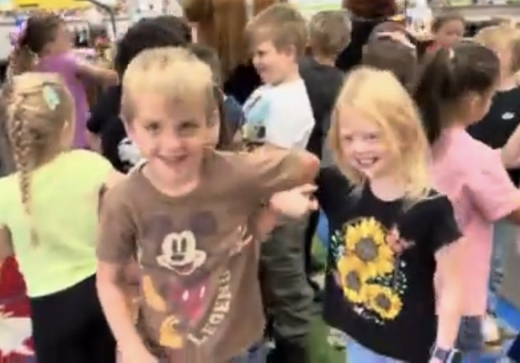 kinder dance
