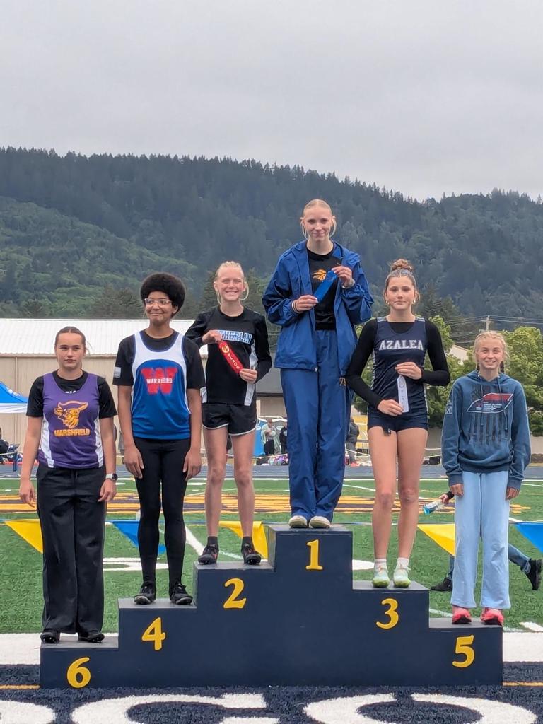 Emma Hunt 2nd Place