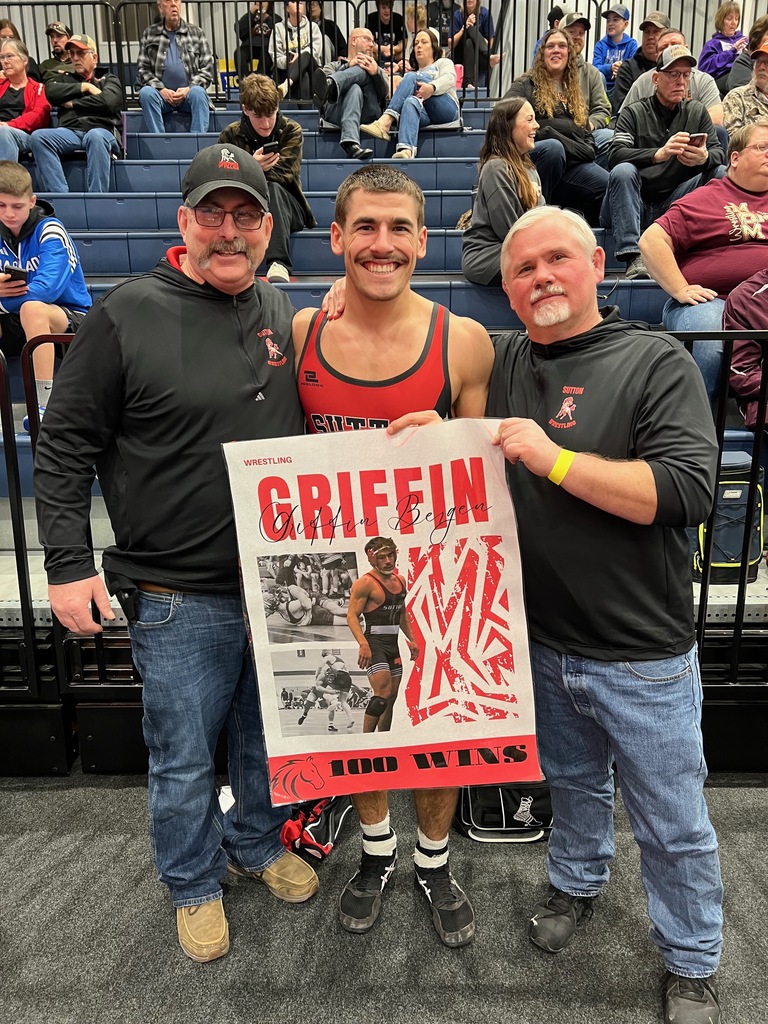 Griffin100WinsIMG_5556