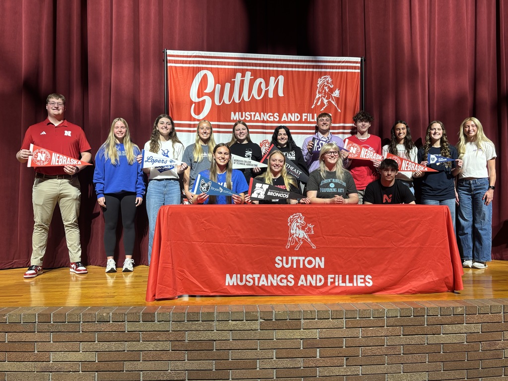 Seniors who earned an academic scholarship from their college.