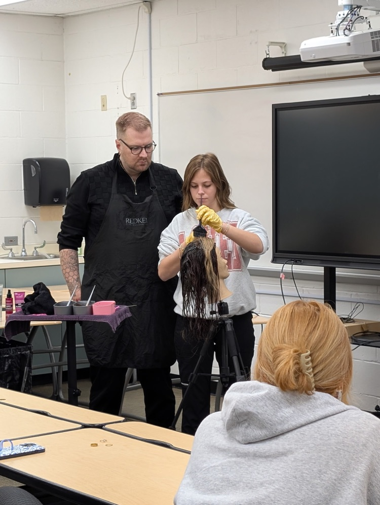 A special thank you to Redken for providing an incredible reverse balayage demonstration and training session - 6