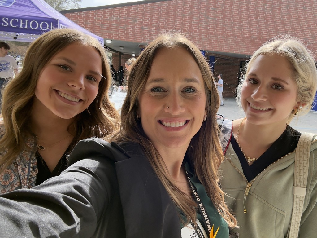 Instructor Koehn with students