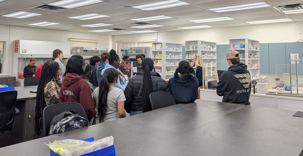 James Madison Tours RTC's Pharmacy Technician classroom