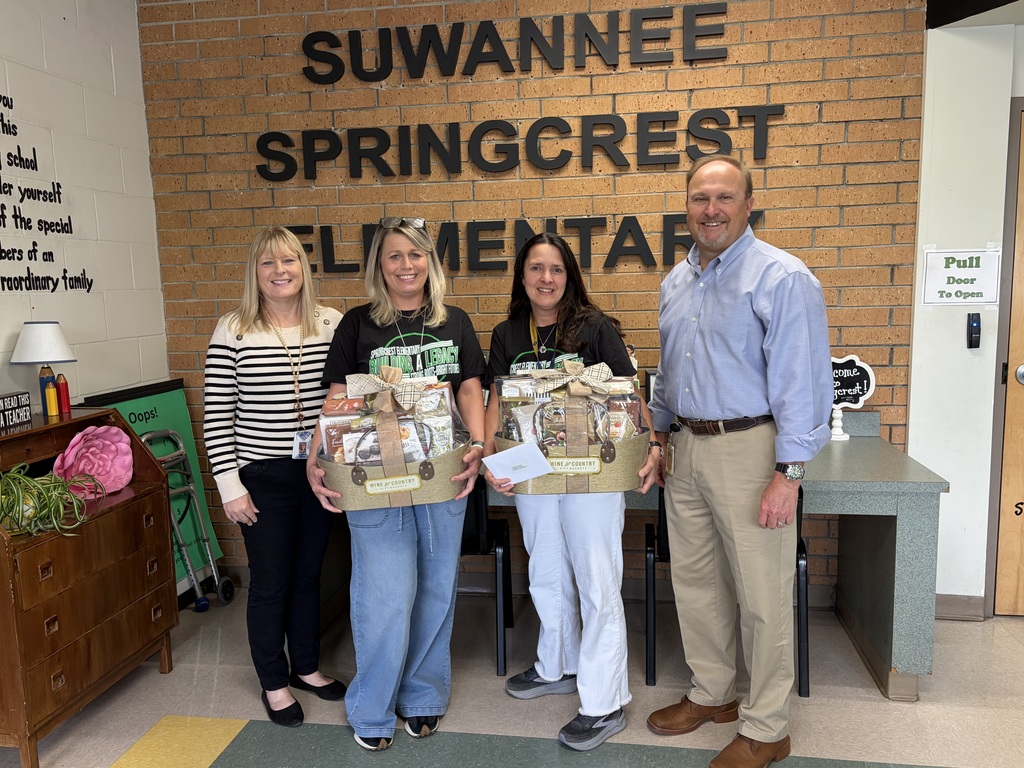 Springcrest Elementary Administrative Team with Ronnie Gray and Jennifer Barrs