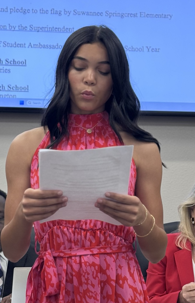 Springcrest scoop alumni member speaking on her time at Springcrest