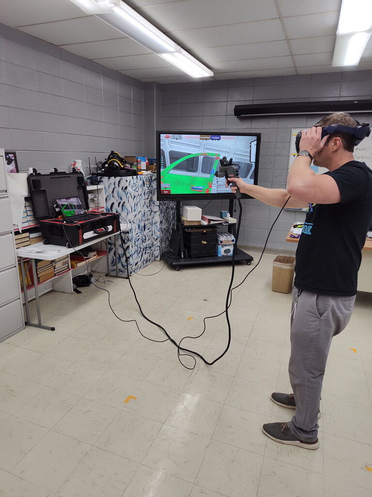 Clay Tomlinson using virtual painter