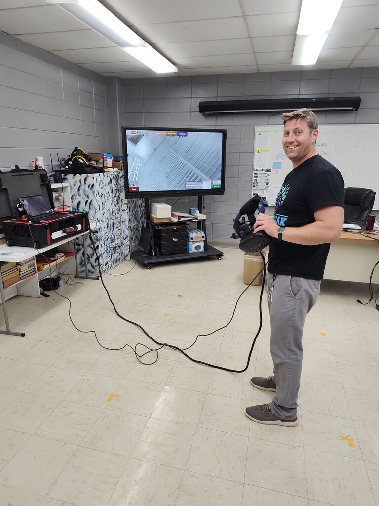 Clay Tomlinson using virtual painter