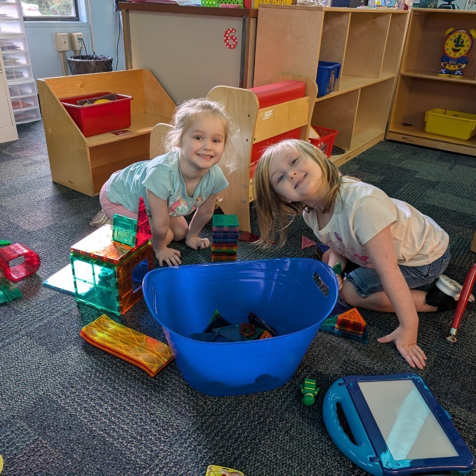 Magnatiles with friends