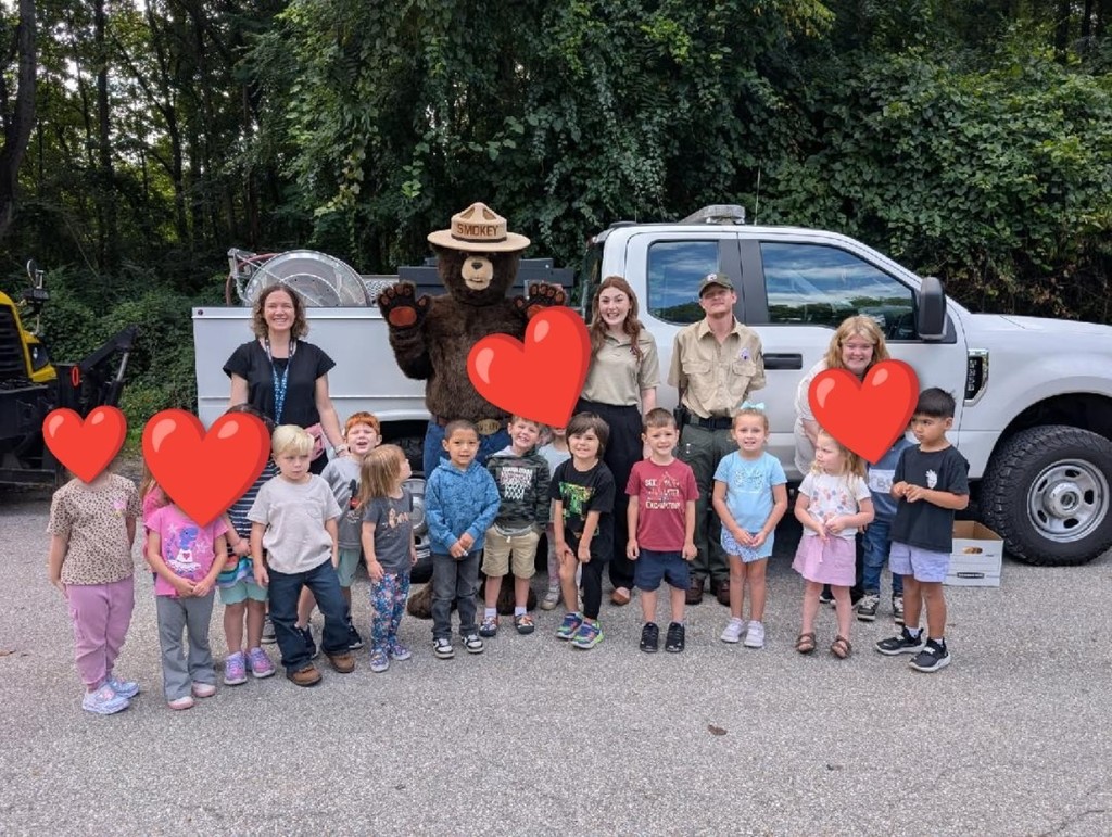 Ms. Becky & Ms. Britney's class with Smokey the Bear!