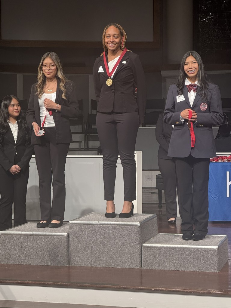 photo of jany echeverria 3rd place finish in health career photography