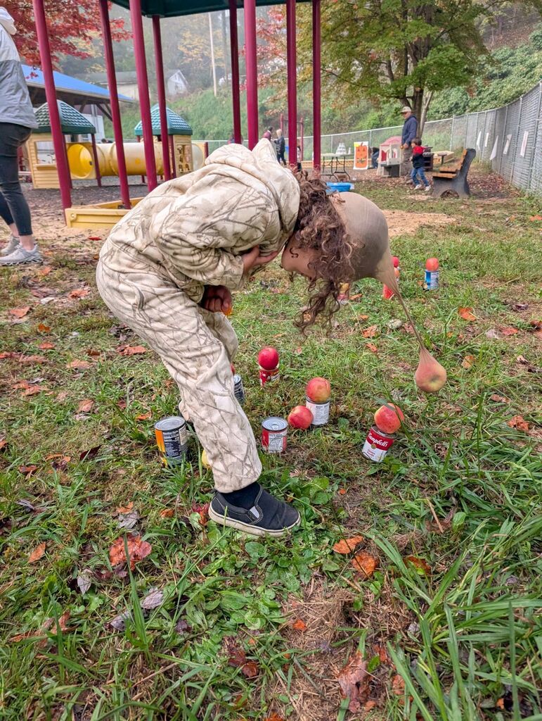 Apple Knock Down - SO MUCH LAUGHTER!!