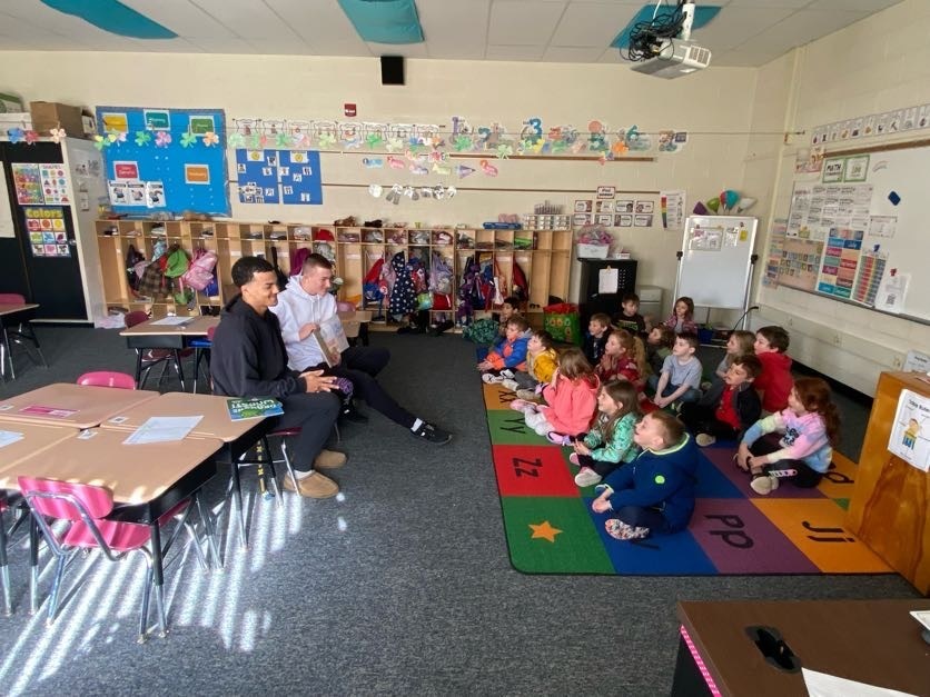 Elementary Reading Field Trip at Shields