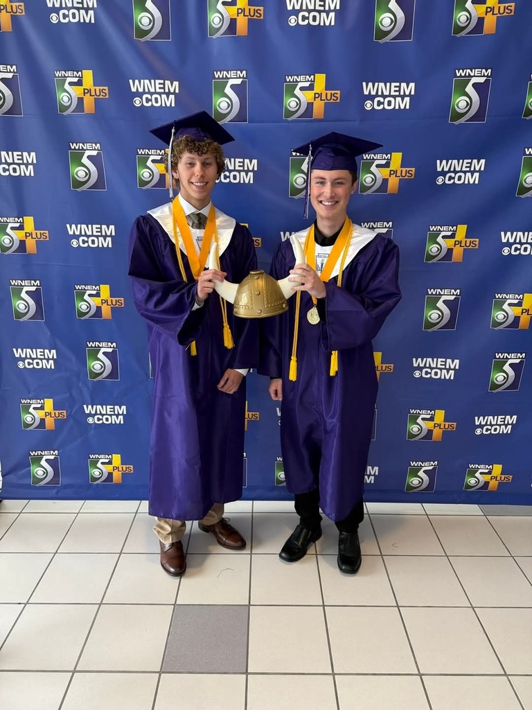 Valedictorian: Harrison Dammann and Salutatorian: Braiden Janetsky