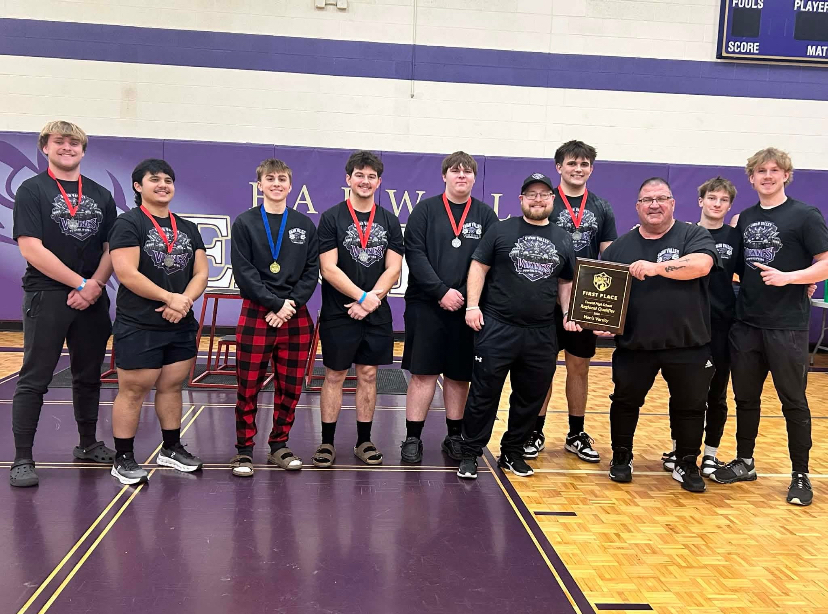 Swan Valley Powerlifters and Coaches