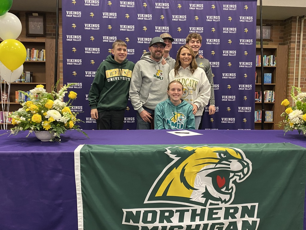 Shiloh Charboneau and Family