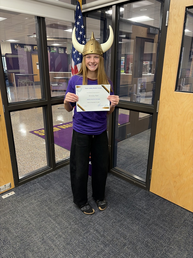 Ainsley Ball with her Viking Athlete of the Week Award