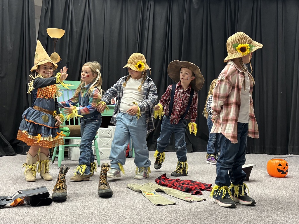 Kindergarten Festive Play