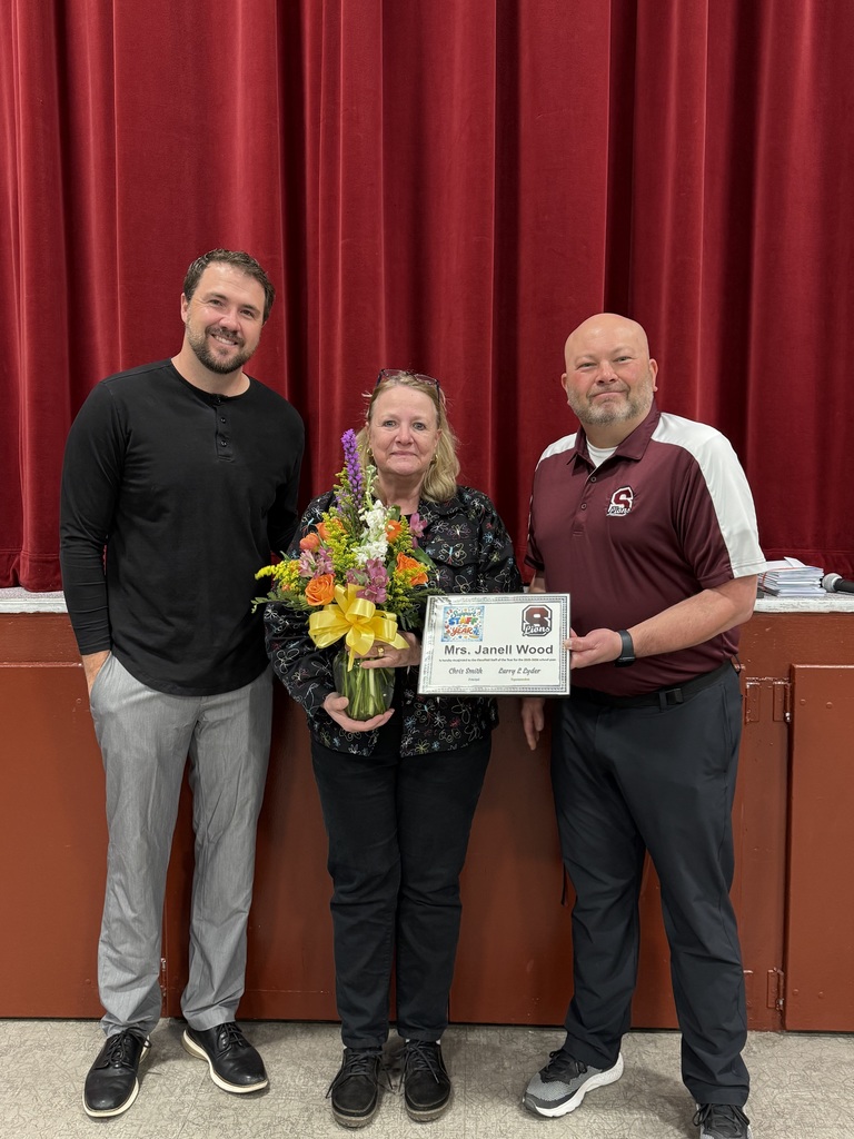 25-26 Classified Staff of the Year-Janell Wood