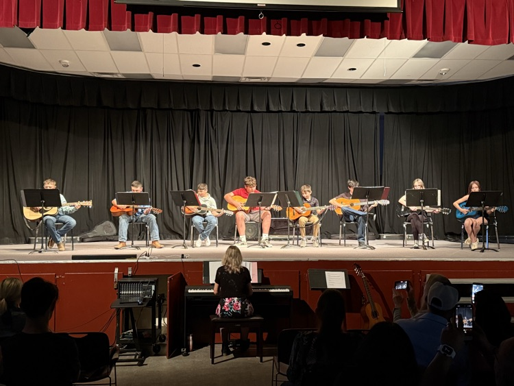 6th grade guitar class