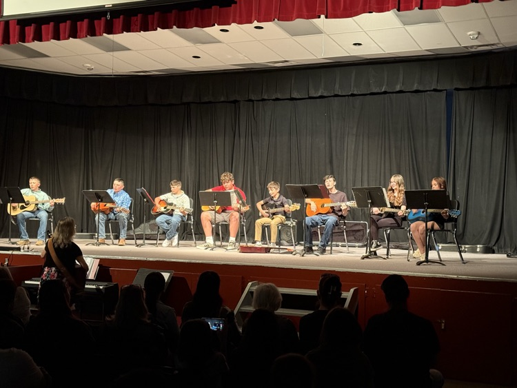 6th grade guitar class