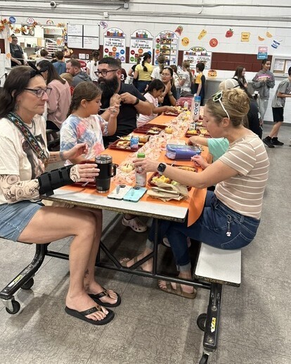 2nd Grade Family Lunch