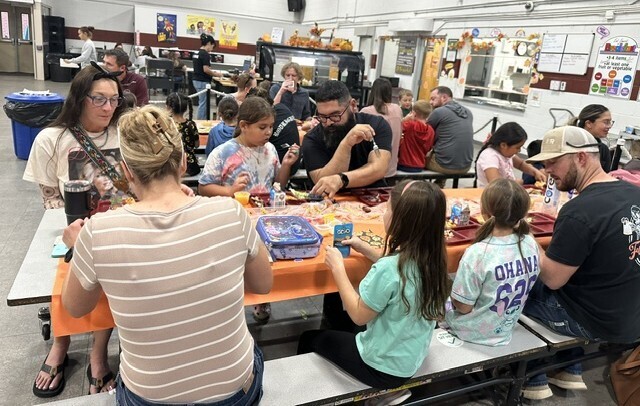 2nd Grade Family Lunch