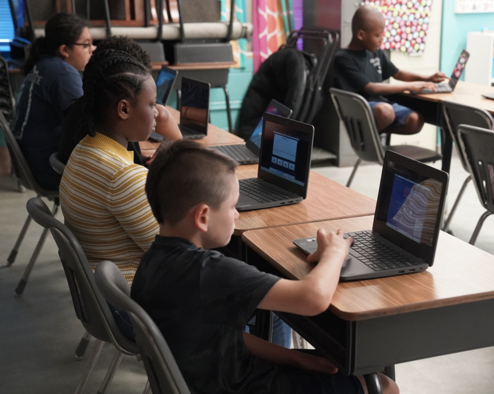 Students working on chromebooks
