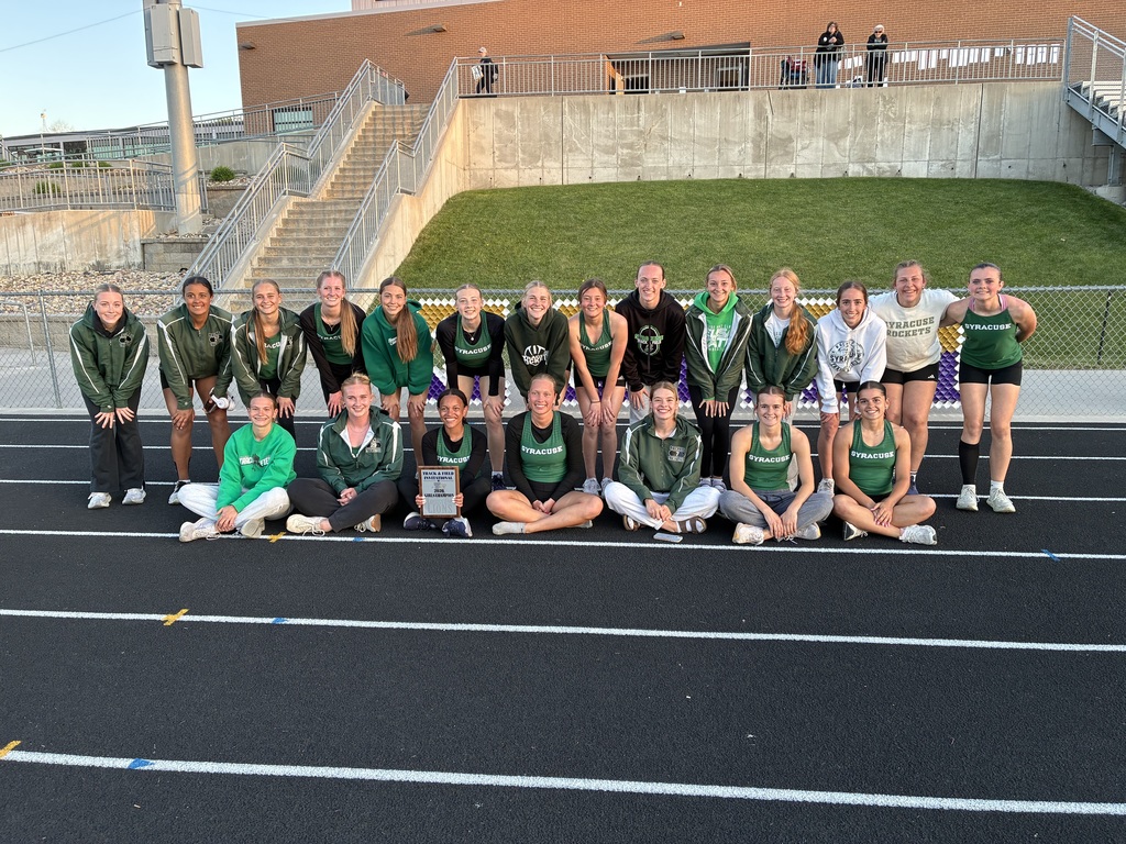 Louisville Invite Girls Champions