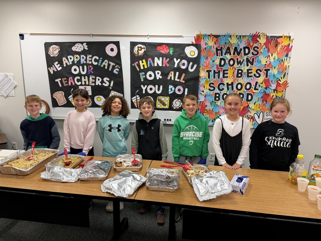 kindness squad serving breakfast