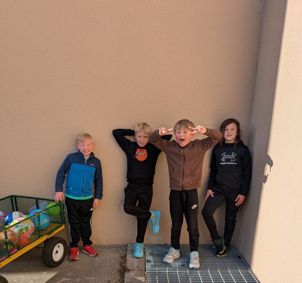 Students at VIP recess