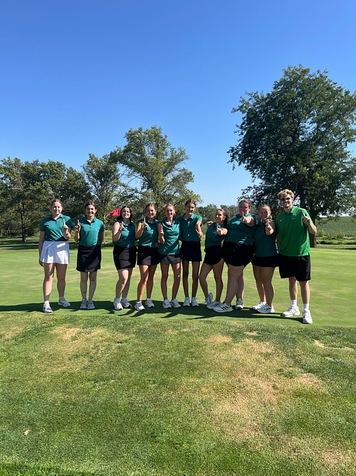 Team wins golf Tri at Auburn Country Club.