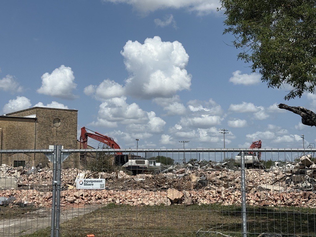 Debris removal of old Jr High building