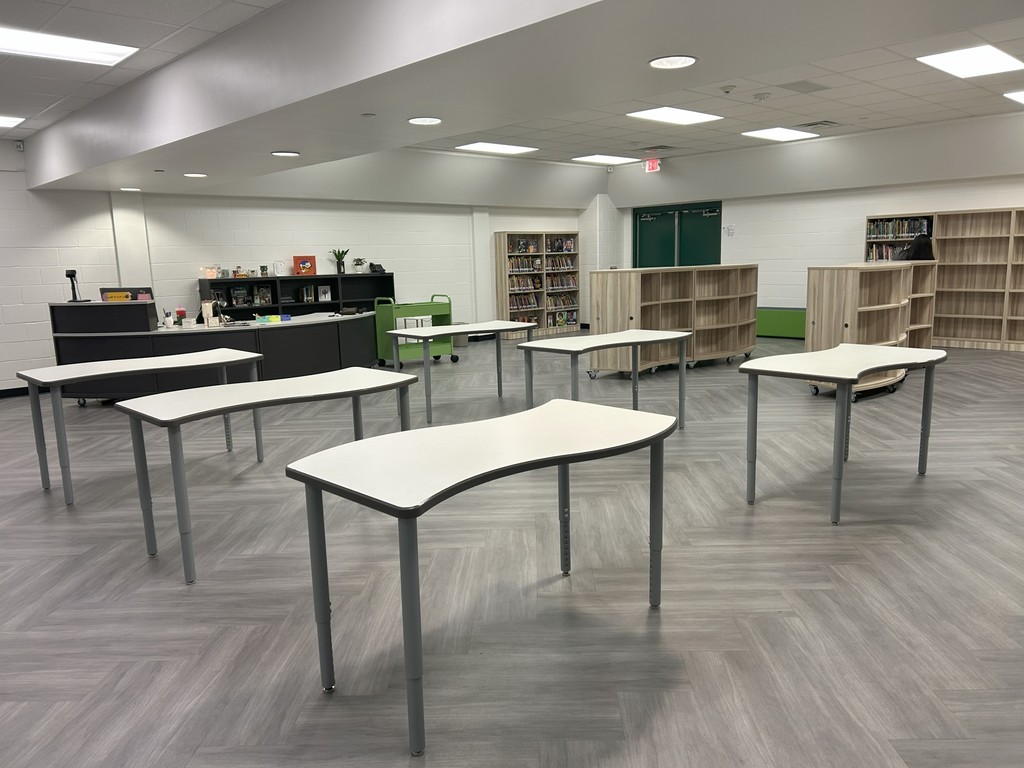 Curved Tables