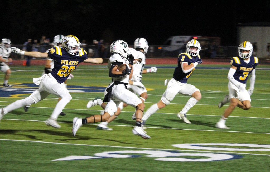 Ortiz looks for running room