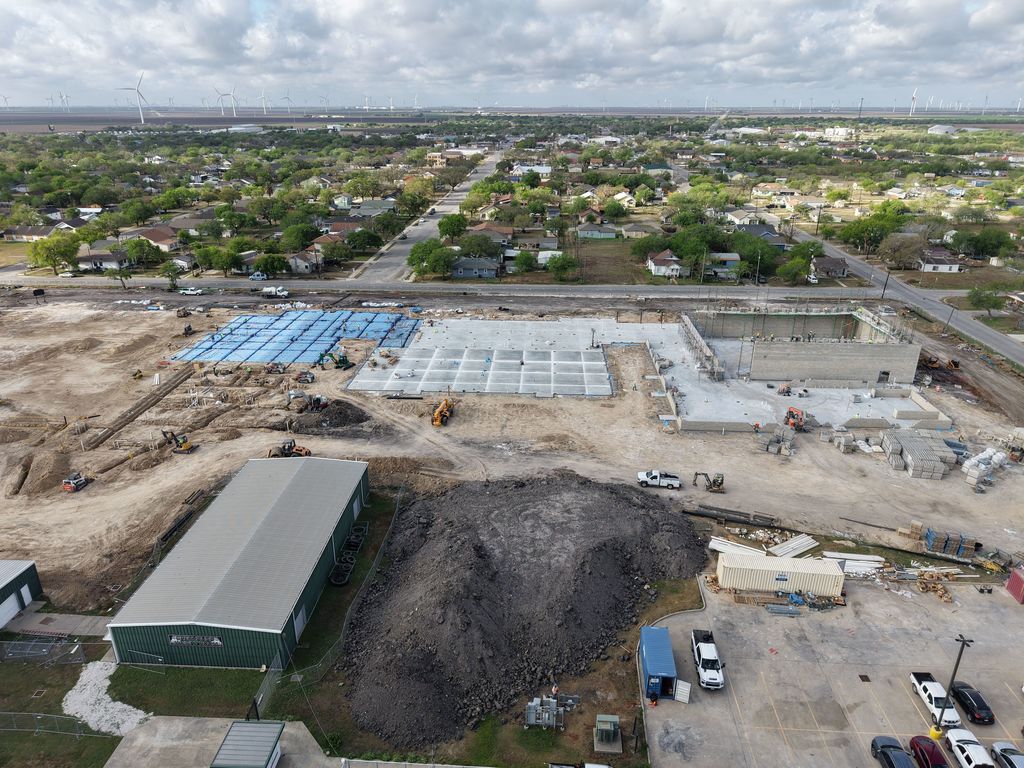 Area 4D concrete pour