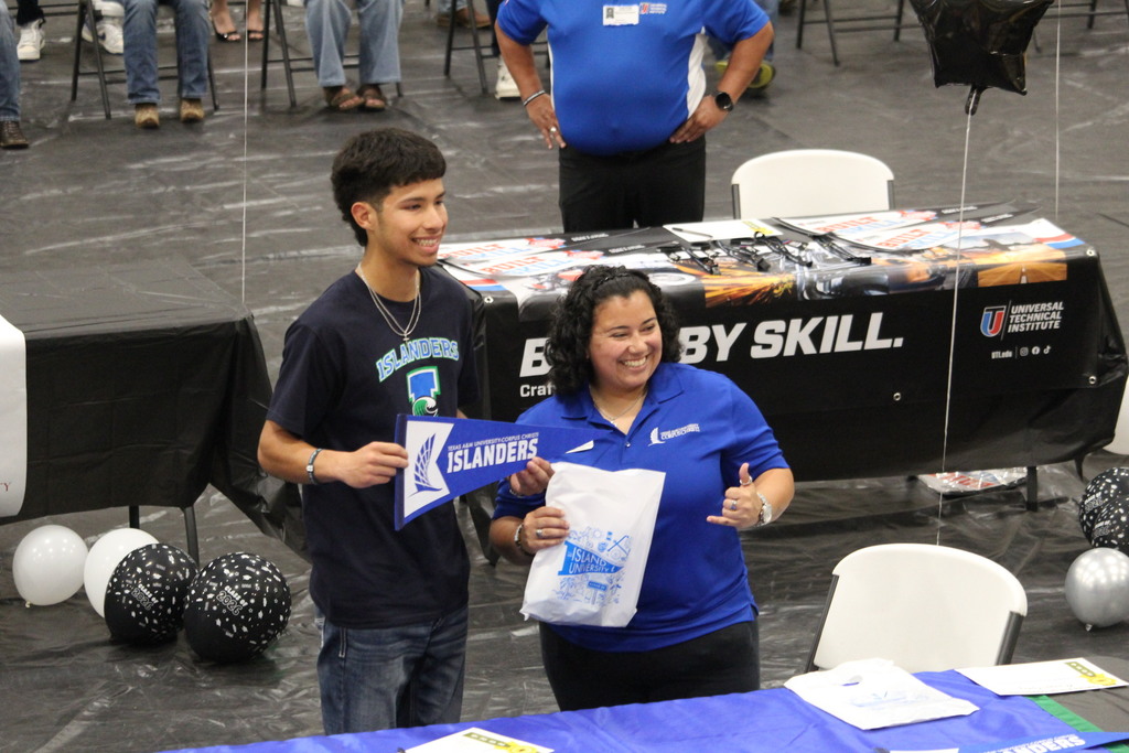 TAMU-CC Signing