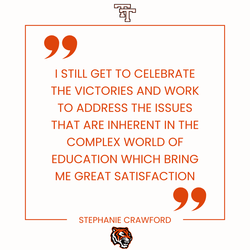 Beige Minimalist Business Quotes LinkedIn Post