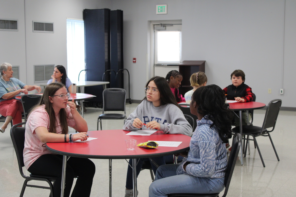 Students discussing the issues coming before legislation