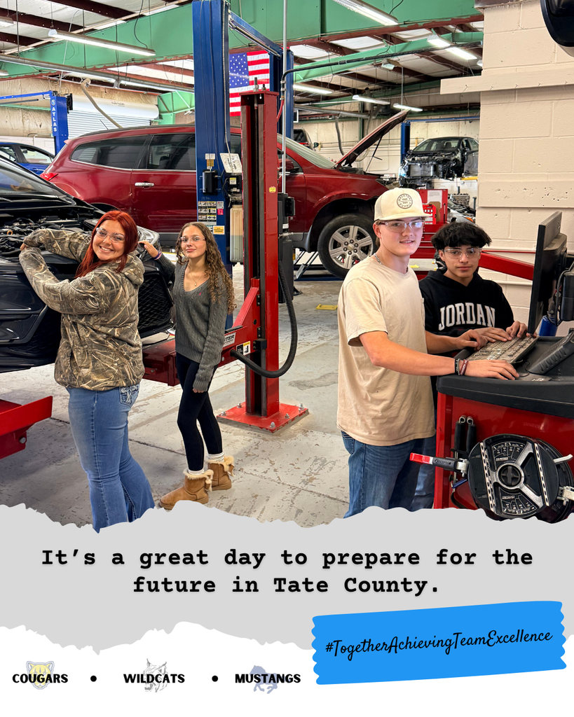Students working in the Automotive shop at CTC